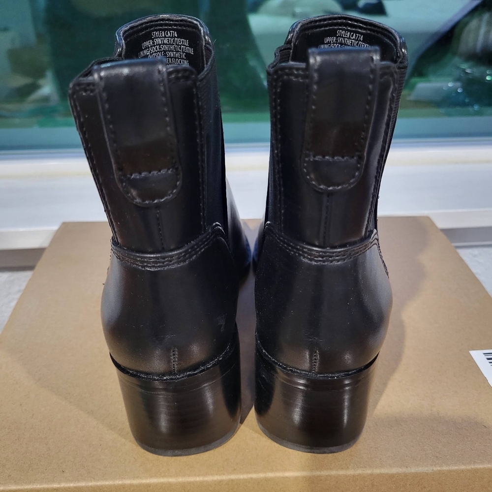 J Crew Factory Chelsea boots CA774 Size 5 Brown $188 Retail - Picture 7 of 8